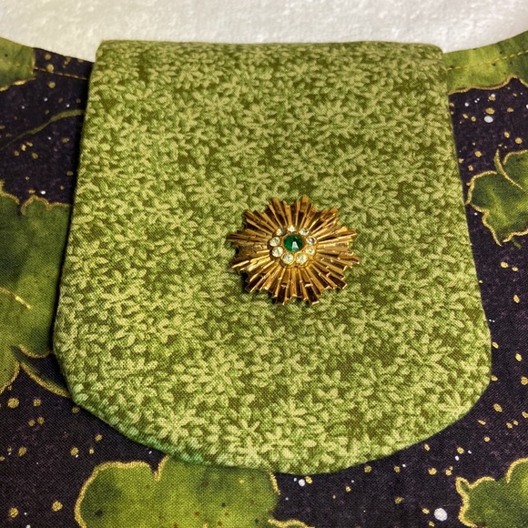 Blooming Designs Handmade Tote - Picture 5 of 11